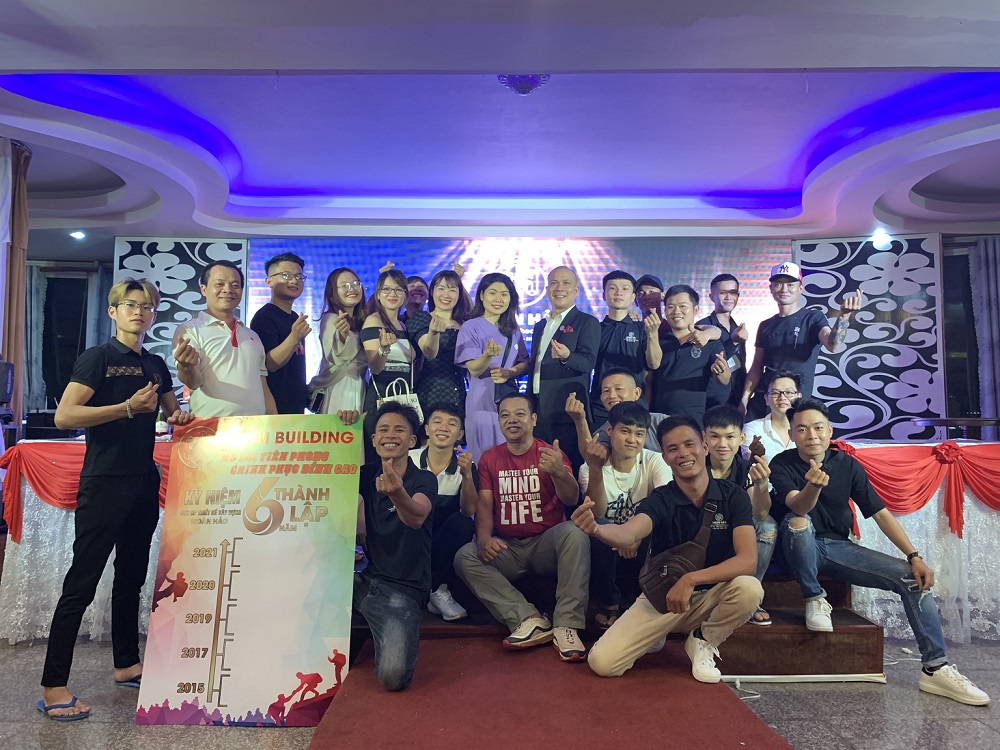 teambuilding-cong-ty-hoa-hao